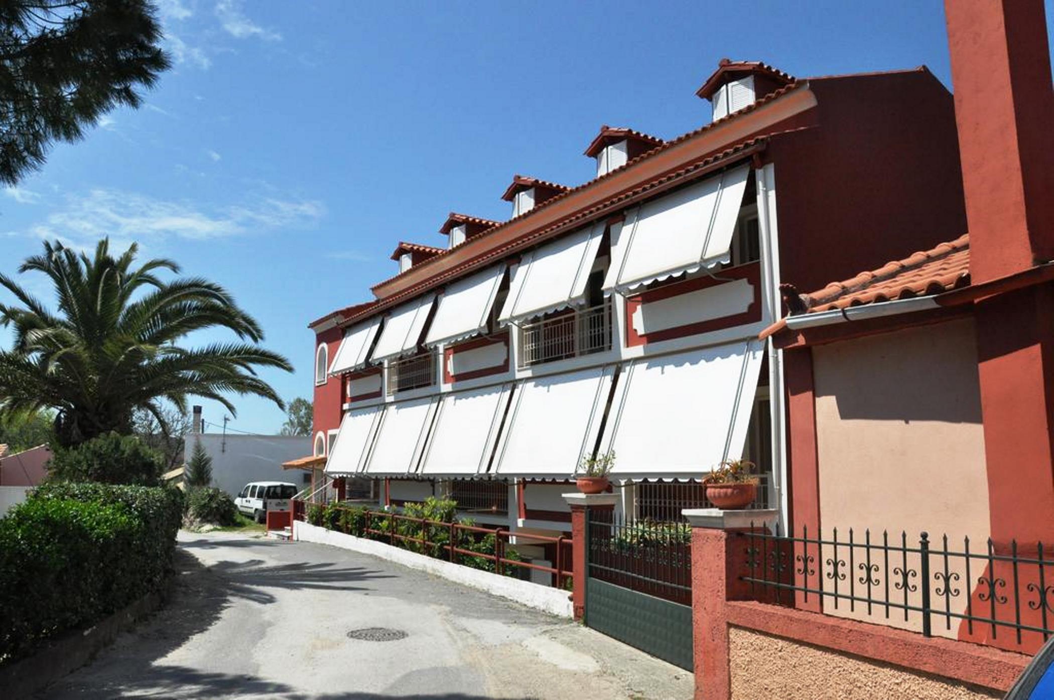 Koskinas Apartments อาคาราวี ภายนอก รูปภาพ